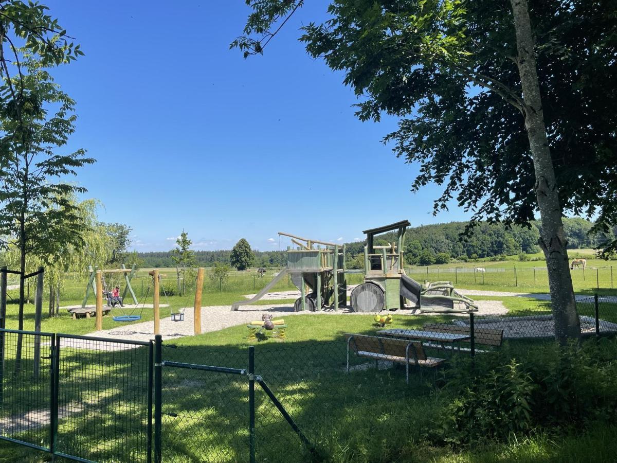 Casa Verde: Kueche, Tv, Nespresso, Im Gruenen Starnberg Buitenkant foto
